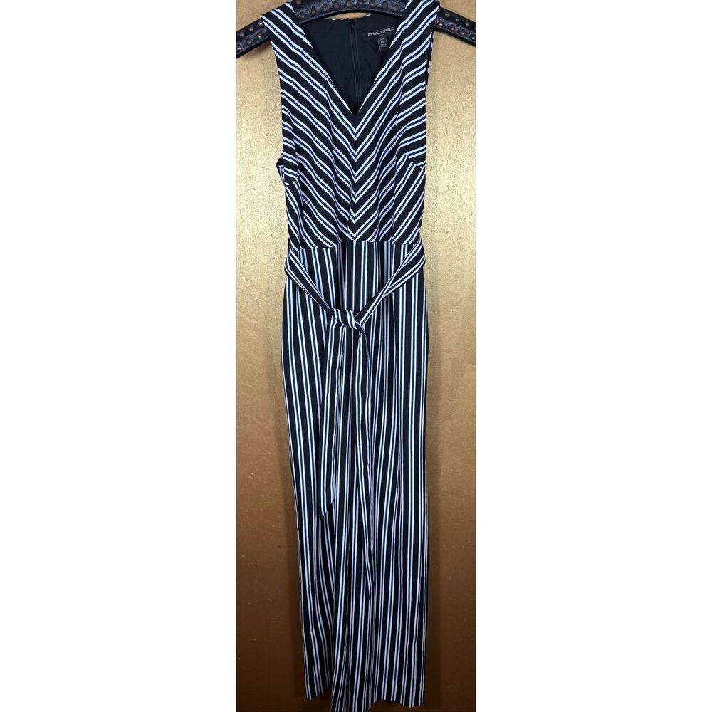 Banana Republic striped V neck belted jumpsuit size 00